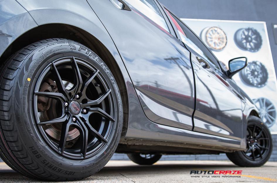 HYUNDAI-ACCENT-VENOM-MATTE-BLACK